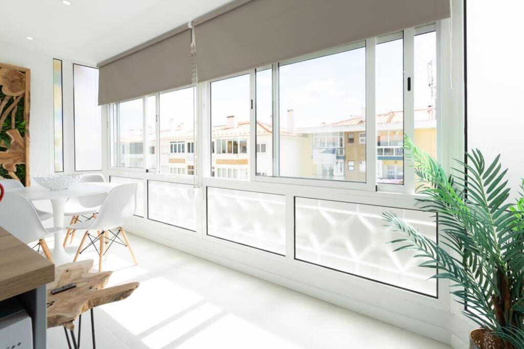 Beachome4U2 Carcavelos  Bagian luar foto