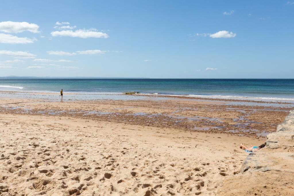 Beachome4U2 Carcavelos  Bagian luar foto