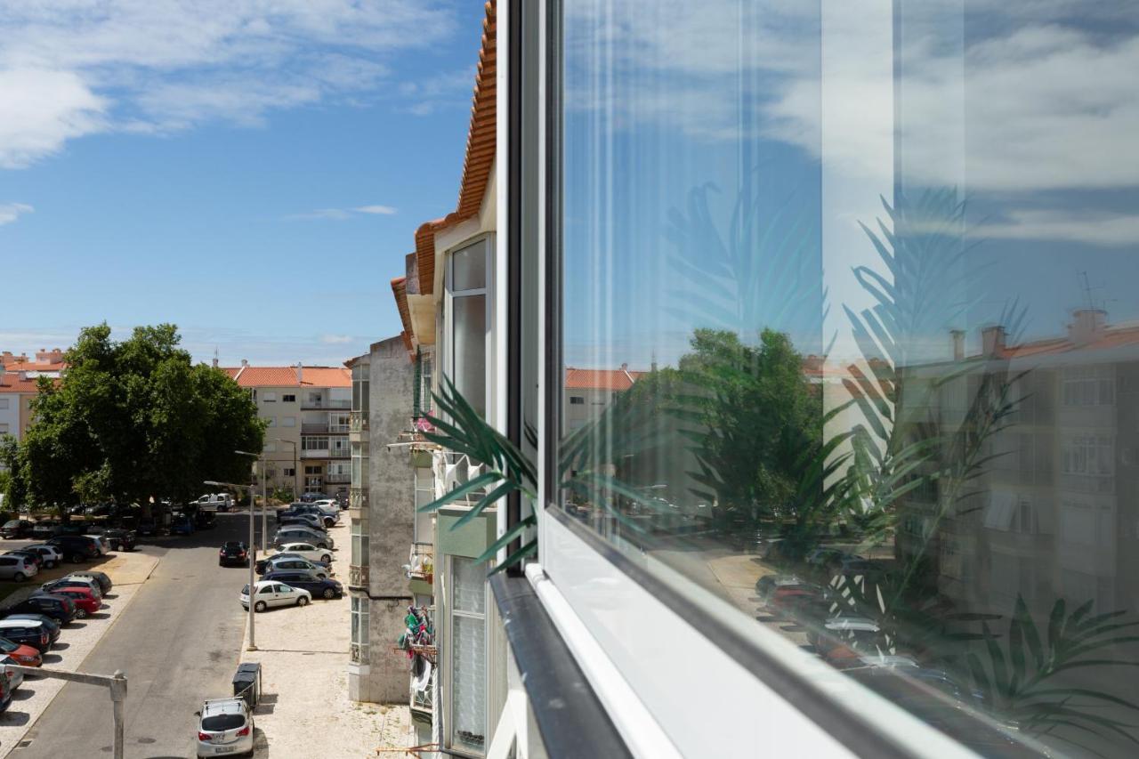 Beachome4U2 Carcavelos  Bagian luar foto