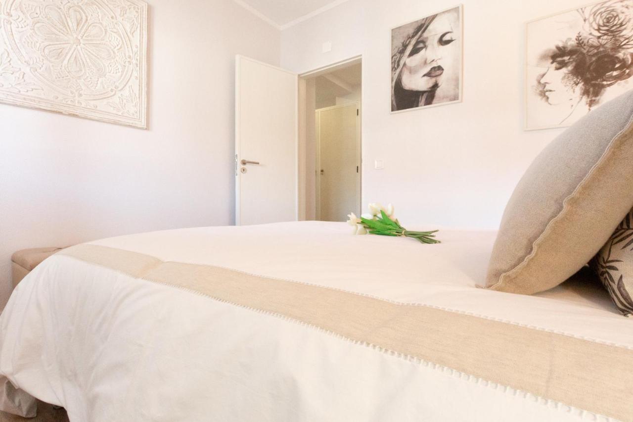 Beachome4U2 Carcavelos  Bagian luar foto