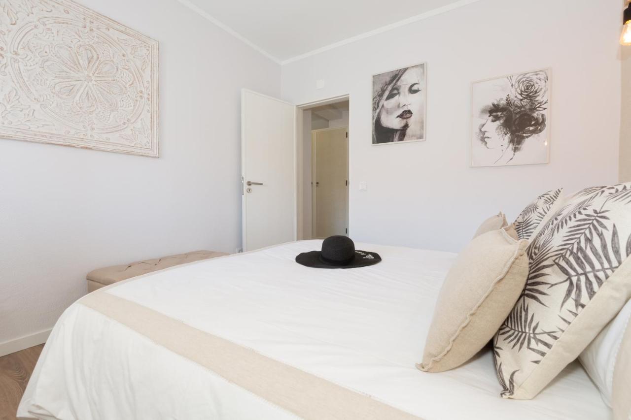 Beachome4U2 Carcavelos  Bagian luar foto